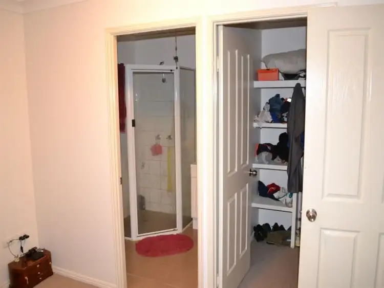 Seventh view of Homely unit listing, 2/7 POINCIANA Place, Gracemere QLD 4702