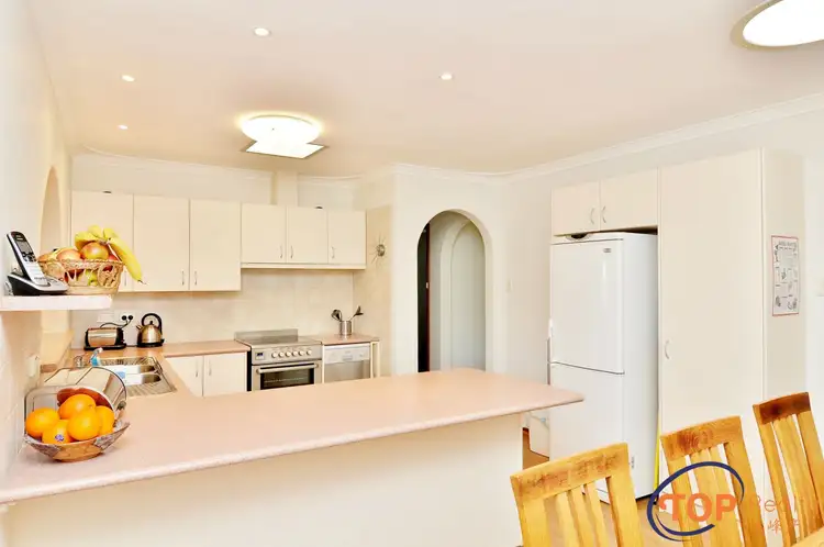 Seventh view of Homely house listing, 10 Burren Gate, Willetton WA 6155