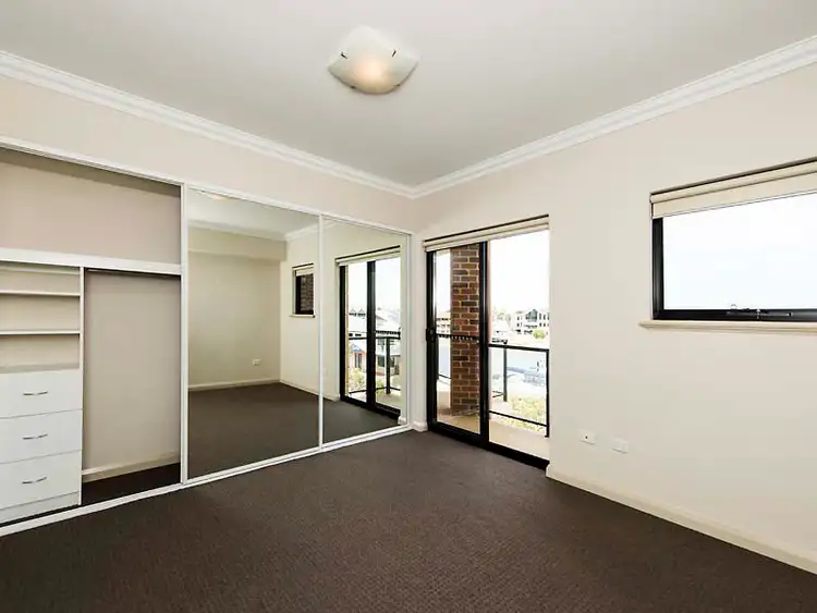 Seventh view of Homely unit listing, Unit 36/37 Dolphin Drive, Mandurah WA 6210