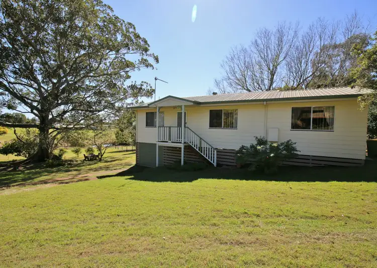 Second view of Homely house listing, 4 Opal Street, Southside QLD 4570