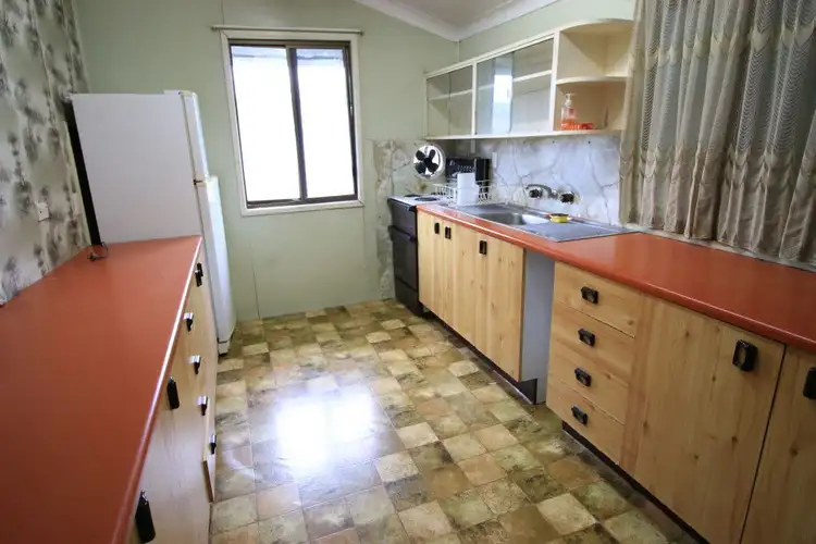 Second view of Homely house listing, 133 NINTH Avenue, Home Hill QLD 4806