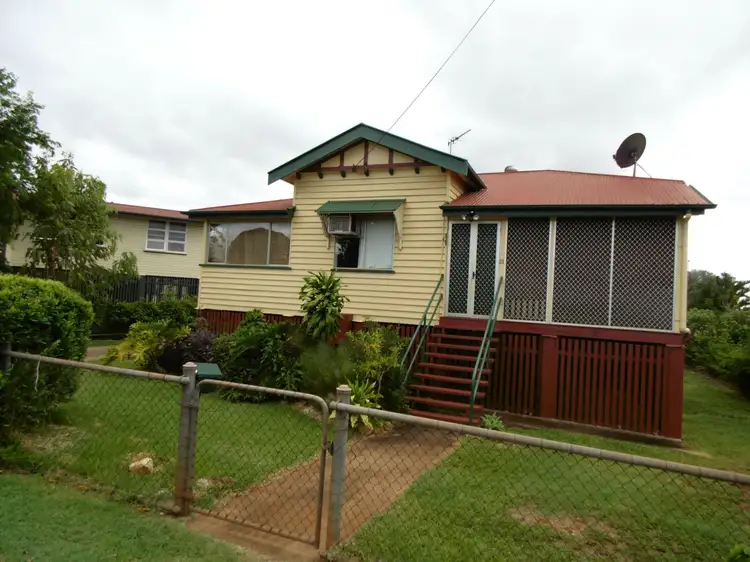 31 West Street, Childers QLD 4660