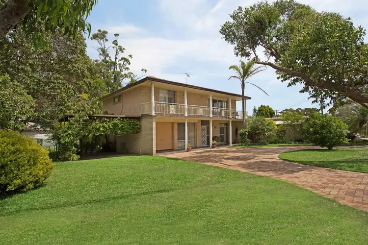 1 Riawena Street, Valentine NSW 2280