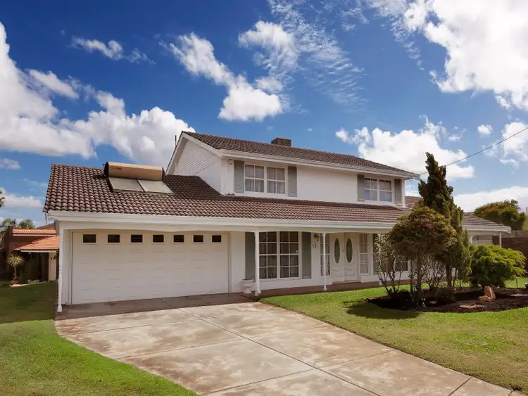 15 Earlston Way, Booragoon WA 6154
