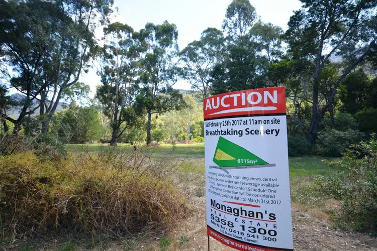 Lot 1 2-4 Grampians Road, Halls Gap VIC 3381
