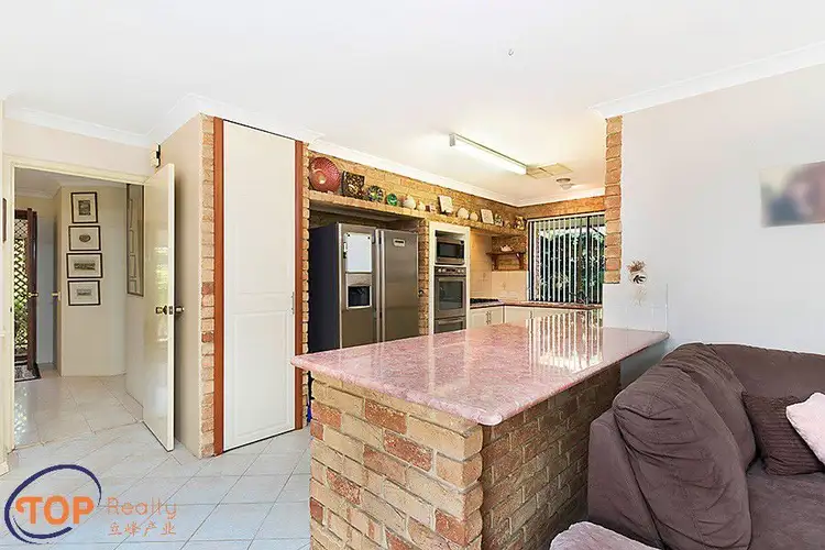 Sixth view of Homely house listing, 4 Fin Place, Willetton WA 6155