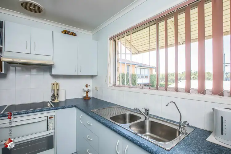 Sixth view of Homely unit listing, 4/124 Hornibrook Esplanade, Clontarf QLD 4019