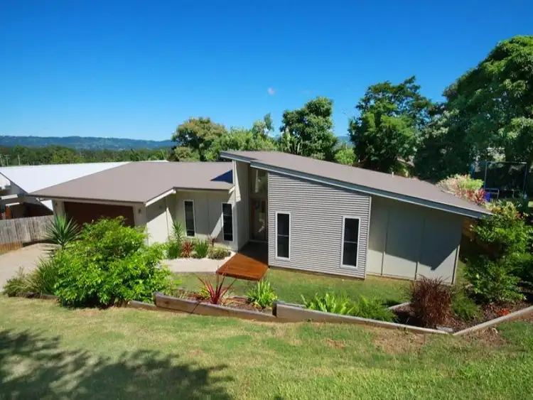 93 Country View Street, Woombye QLD 4559