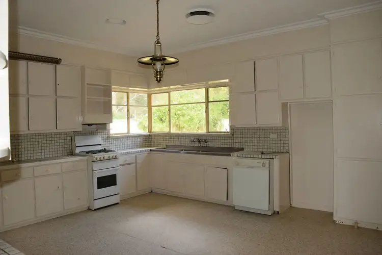 Fifth view of Homely house listing, 108 The Boulevard, Shepparton VIC 3630