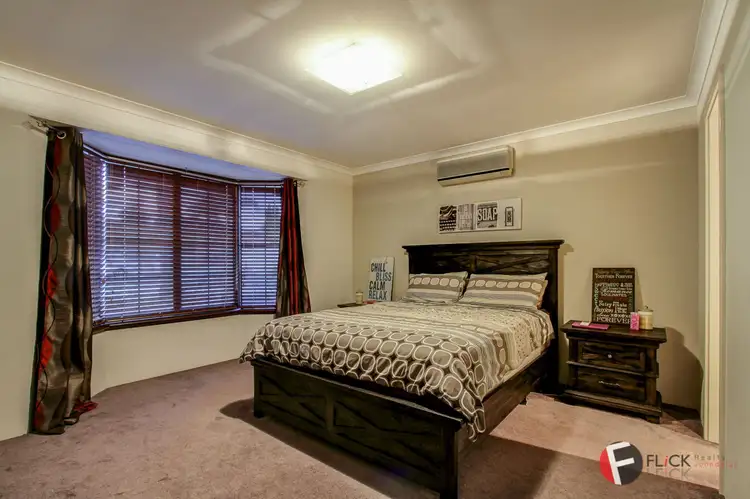 5 Gould Place, Marangaroo WA 6064