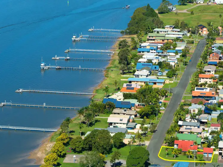 Third view of Homely house listing, 2 CORAL Street, Steiglitz QLD 4207
