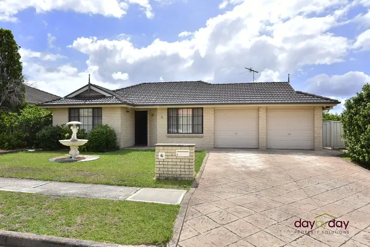 4 St Andrews Way, Fletcher NSW 2287