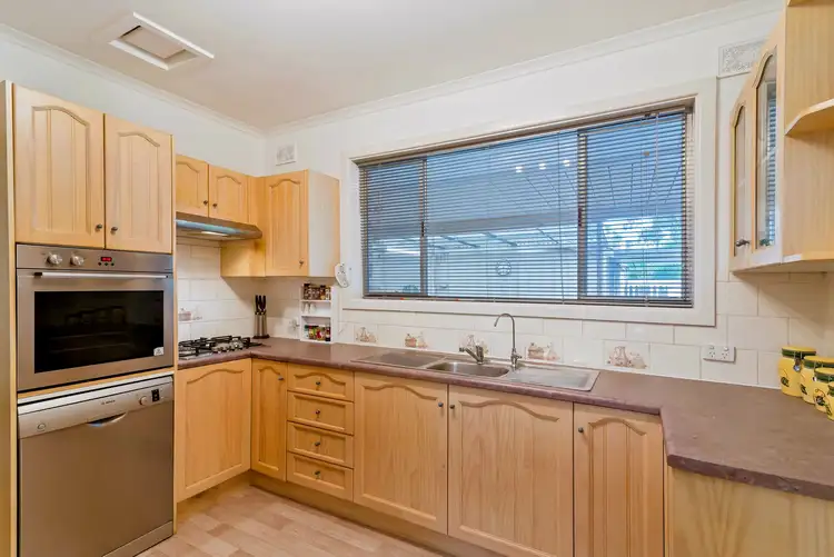 18 Boronia Avenue, Salisbury East SA 5109