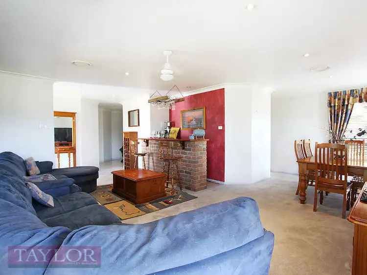 Fifth view of Homely house listing, 8 Allen Court, Singleton NSW 2330
