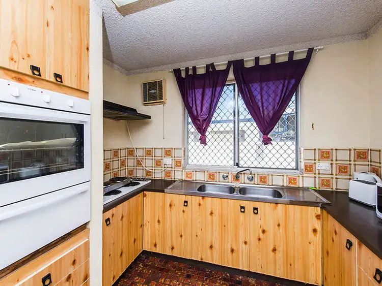 Fourth view of Homely unit listing, 1/36A Halls Head Pde, Halls Head WA 6210