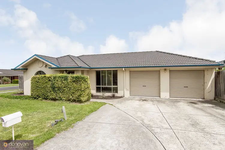1 Wesley Close, Skye VIC 3977