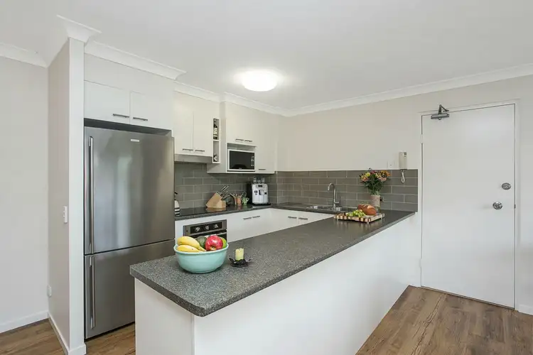 Fifth view of Homely unit listing, 2/5 Mountain View Avenue, Miami QLD 4220