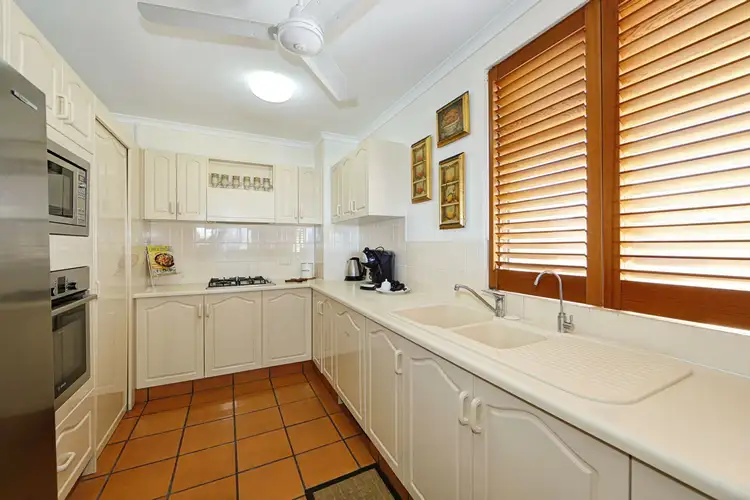 Seventh view of Homely unit listing, 3a/102 Miller Street, Bargara QLD 4670