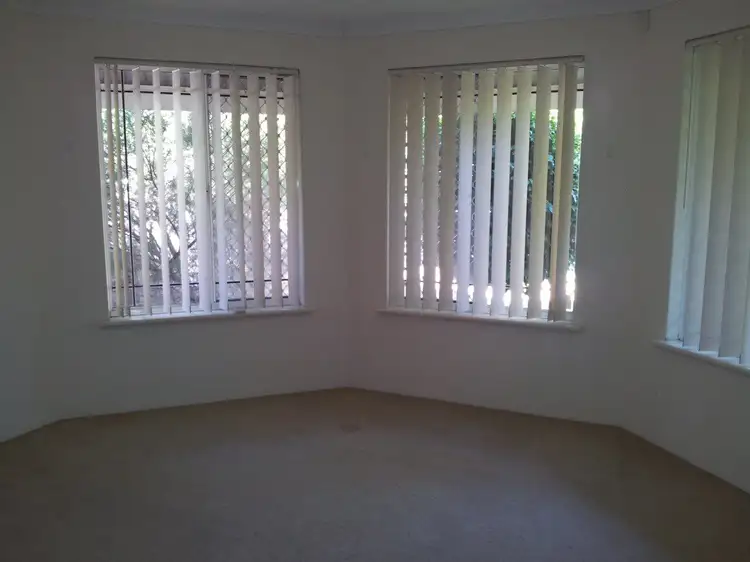 Fifth view of Homely house listing, 10 Abbeville Circle, Mindarie WA 6030