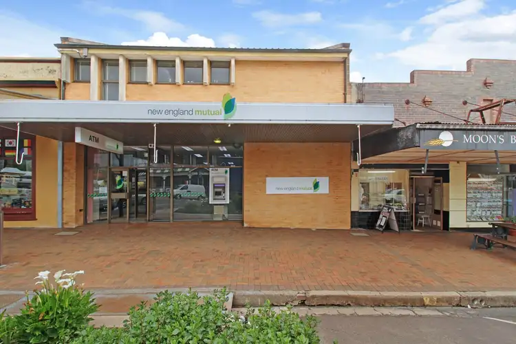 52 Bridge Street, Uralla NSW 2358