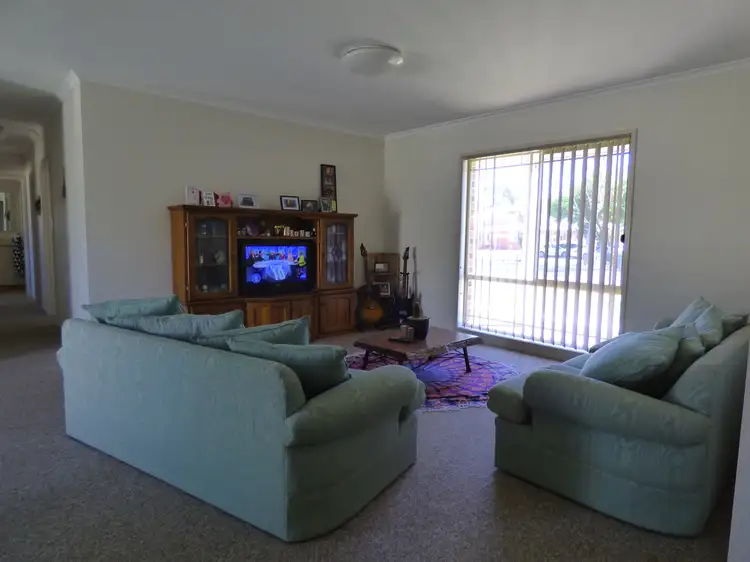 Second view of Homely unit listing, 1/1-3 Peppermint Pl, Benalla VIC 3672