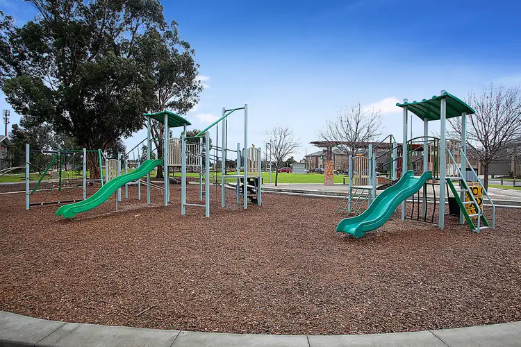 Seventh view of Homely house listing, 2 Comino Road, Sunshine West VIC 3020