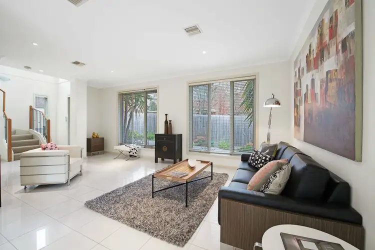 2/69 Franklin Road, Doncaster East VIC 3109