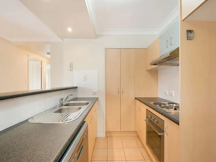 Fourth view of Homely unit listing, Unit 7/4 Irene Street, Redcliffe QLD 4020