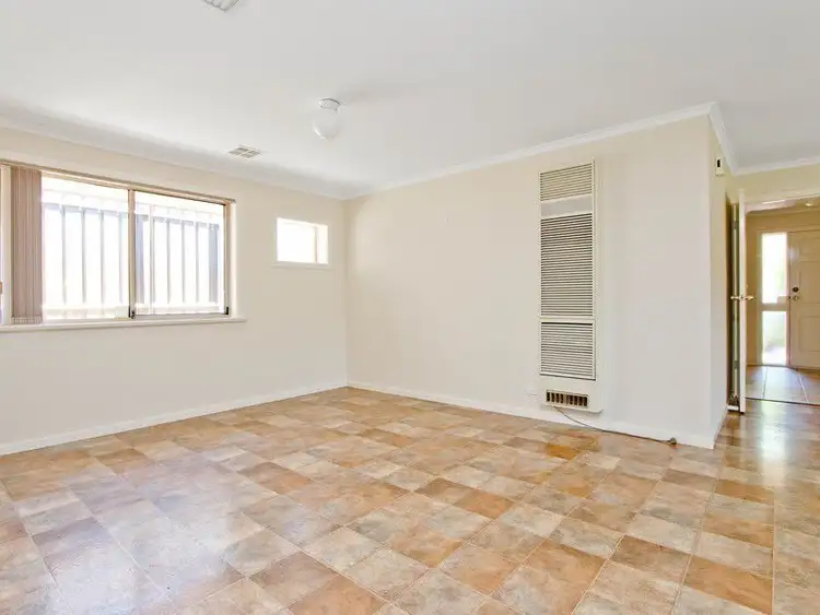 Fifth view of Homely house listing, 5 Pfitzner Place, Greenwith SA 5125