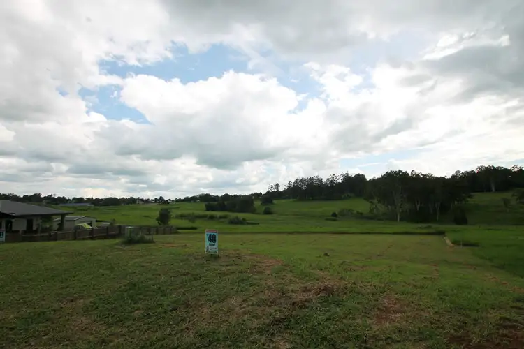 40 Wensley Avenue, Yungaburra QLD 4884