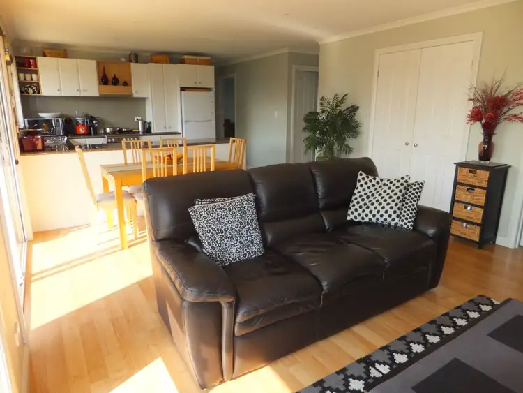 Fifth view of Homely house listing, 6 Charles Street, Bairnsdale VIC 3875
