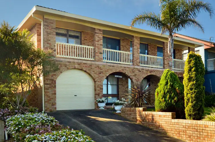 97 Dalmeny Drive, Kianga NSW 2546
