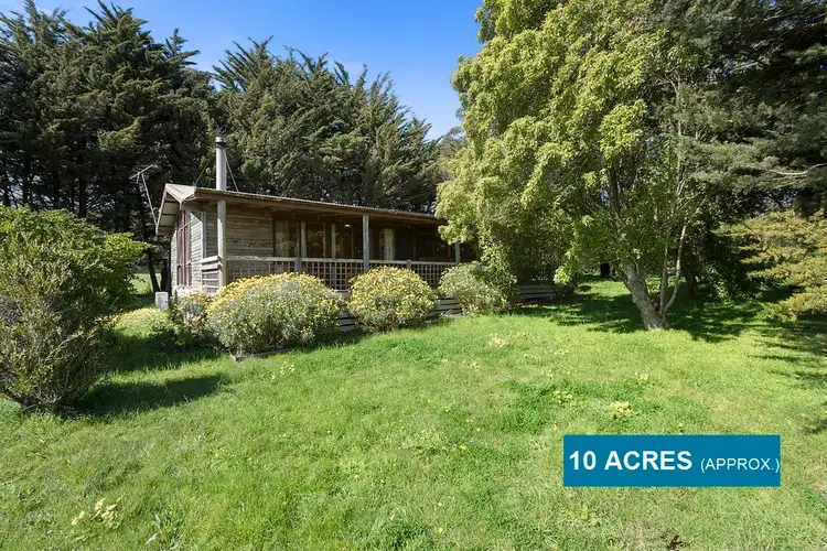 16 Carrolls Lane, Bullengarook VIC 3437