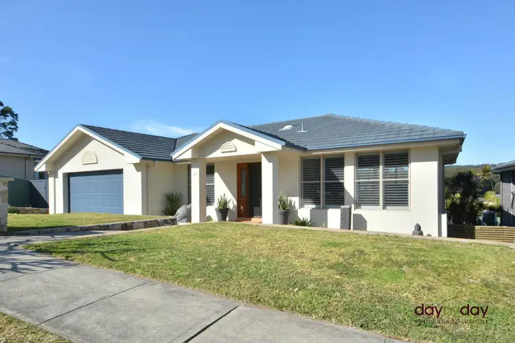 24 County Drive, Fletcher NSW 2287