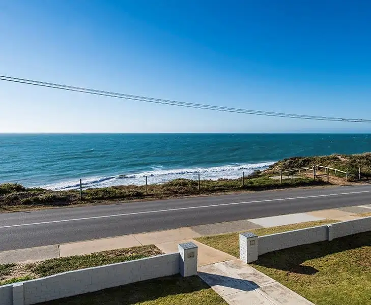 1/36A Halls Head Pde, Halls Head WA 6210