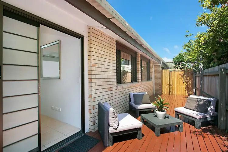 Third view of Homely unit listing, 2/7 Lind Avenue, Palm Beach QLD 4221