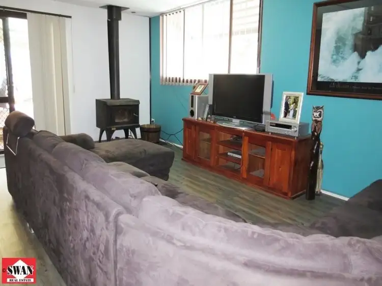 Second view of Homely house listing, 27 Dagmar Way, Swan View WA 6056