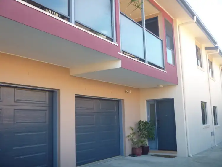 Second view of Homely unit listing, 2/514 Oxley Avenue, Redcliffe QLD 4020