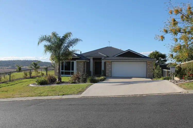 2 Derain Drive, Warwick QLD 4370