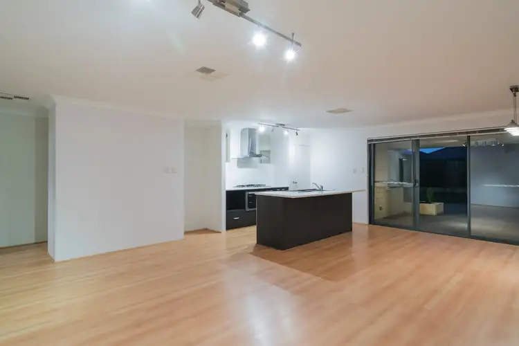 Sixth view of Homely house listing, 6 Pierre Bend, Ellenbrook WA 6069