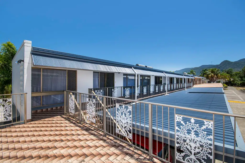 Main view of Homely unit listing, 18/35-37 Bruce Highway, Edmonton QLD 4869