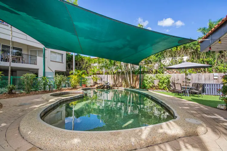 Fourth view of Homely unit listing, 2/239 Lake Street, Cairns North QLD 4870