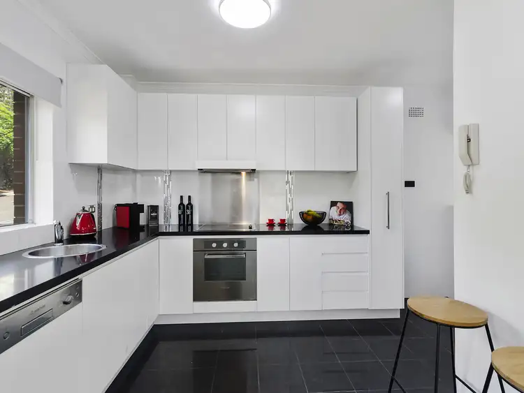Second view of Homely unit listing, 1/16 Kembla Street, Wollongong NSW 2500