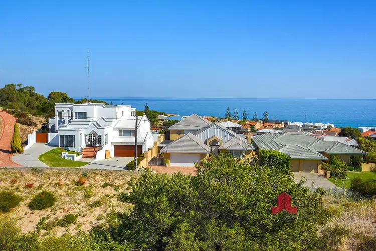 Fifth view of Homely house listing, 32 Simpson  Avenue, Bunbury WA 6230