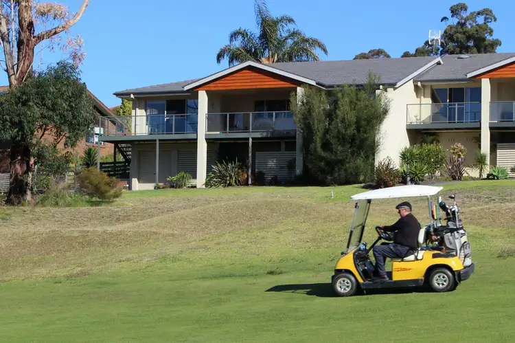 33B The Fairway, Tura Beach NSW 2548