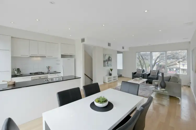 102 Sturt Street, Adelaide SA 5000