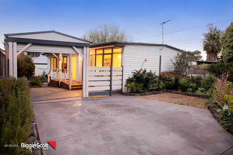 52 Loretto Avenue, Ferntree Gully VIC 3156