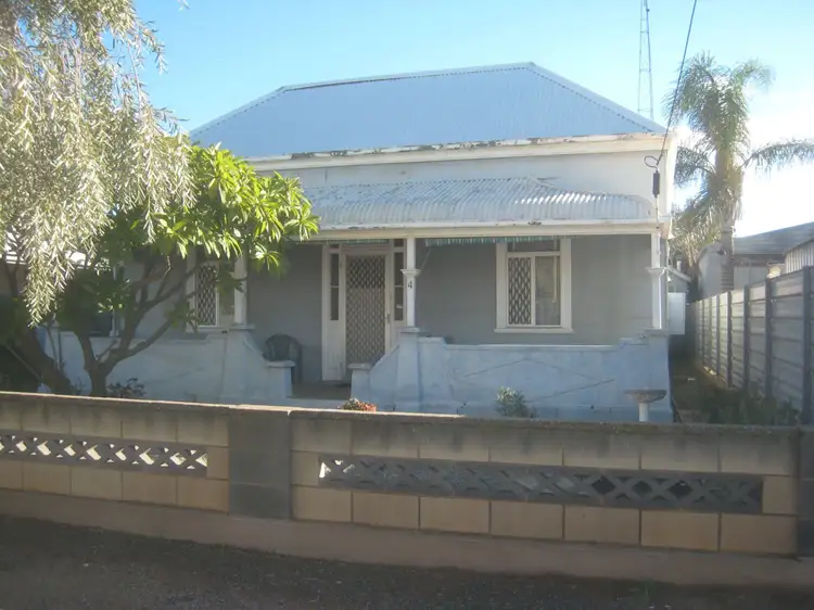 4 Howe Street, Port Pirie SA 5540
