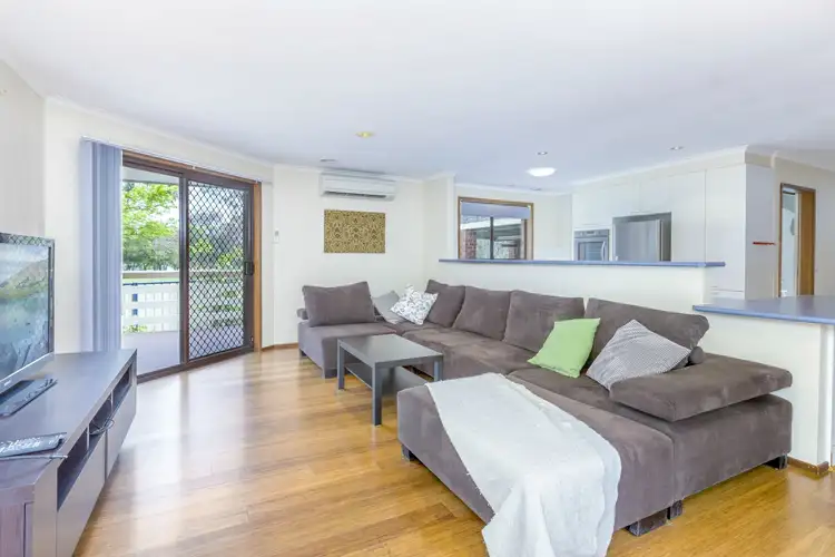Fifth view of Homely house listing, 7 Mules Place, Macarthur ACT 2904