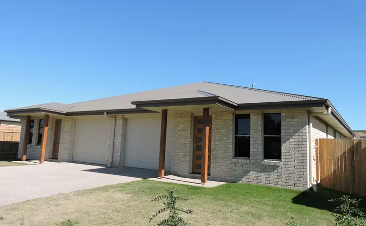 Main view of Homely unit listing, 2/105 Tooth Street, Rosenthal Heights QLD 4370